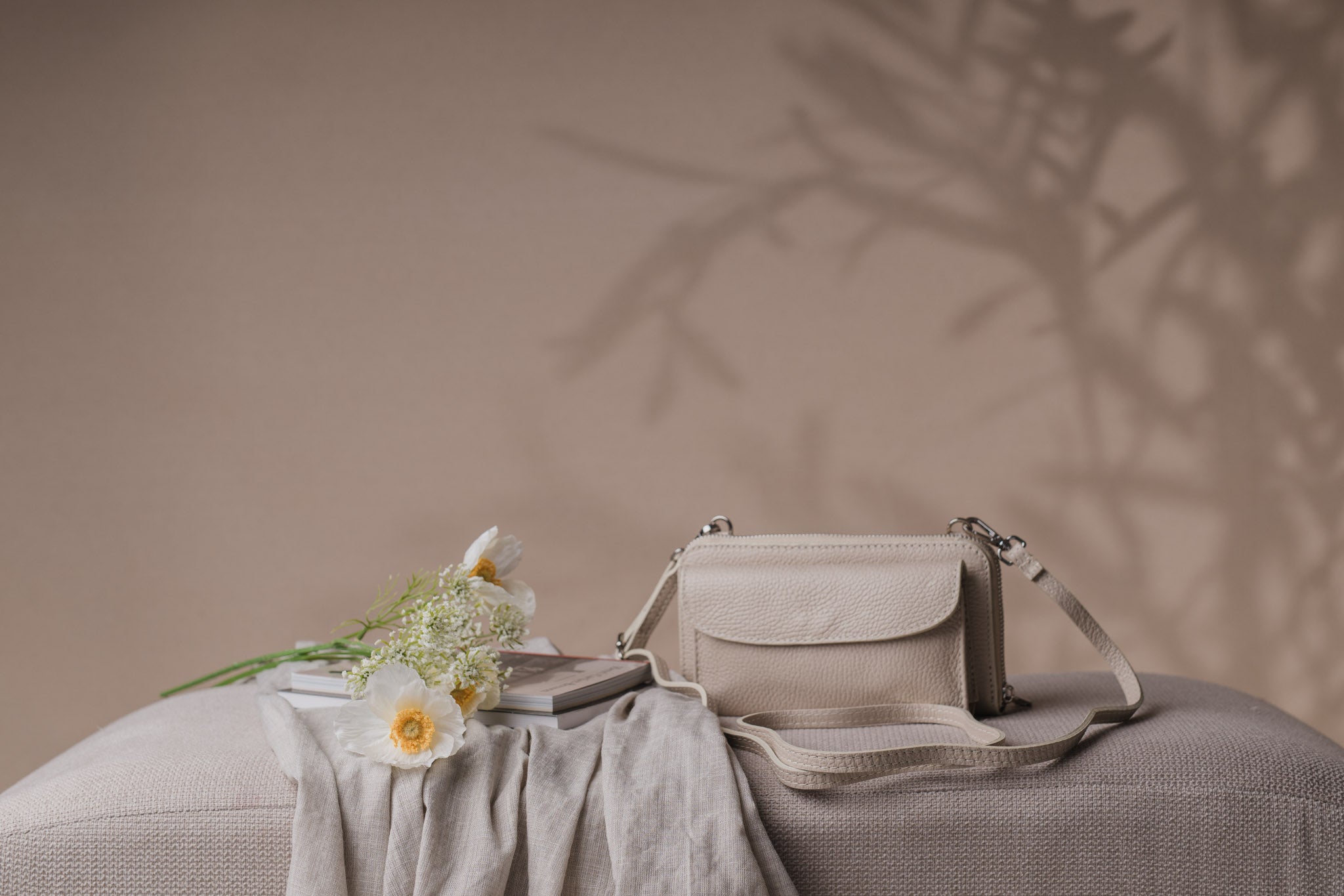 Lunora bőr pénztárca, Chill beige, ambient